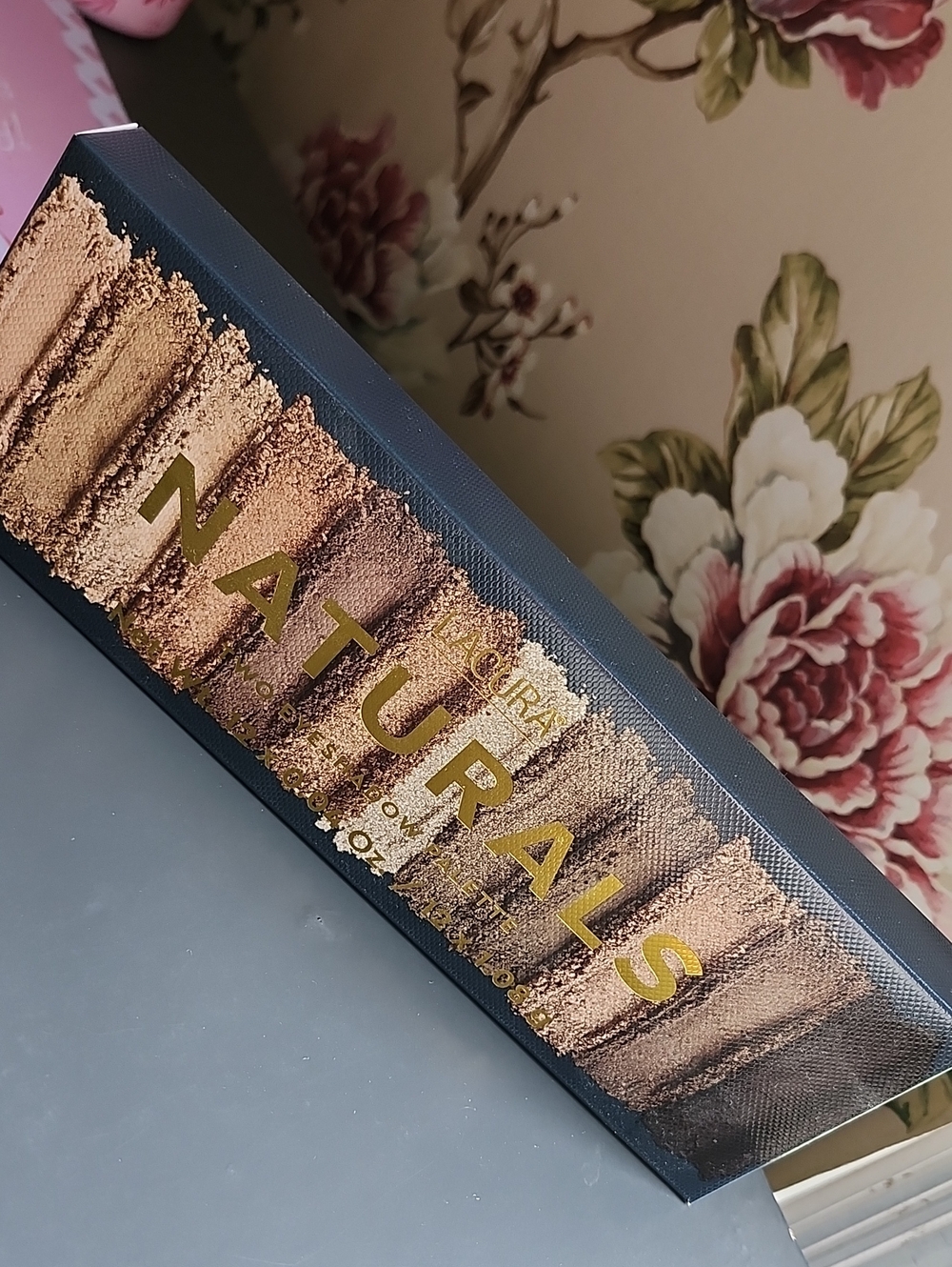Lacura Naturals II Eyeshadow Palette - Neutral Brown Shades